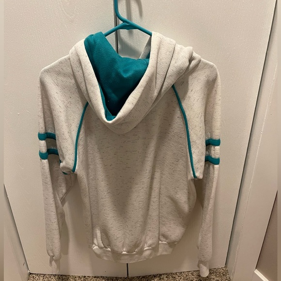 Vintage hoodie - Picture 3 of 3